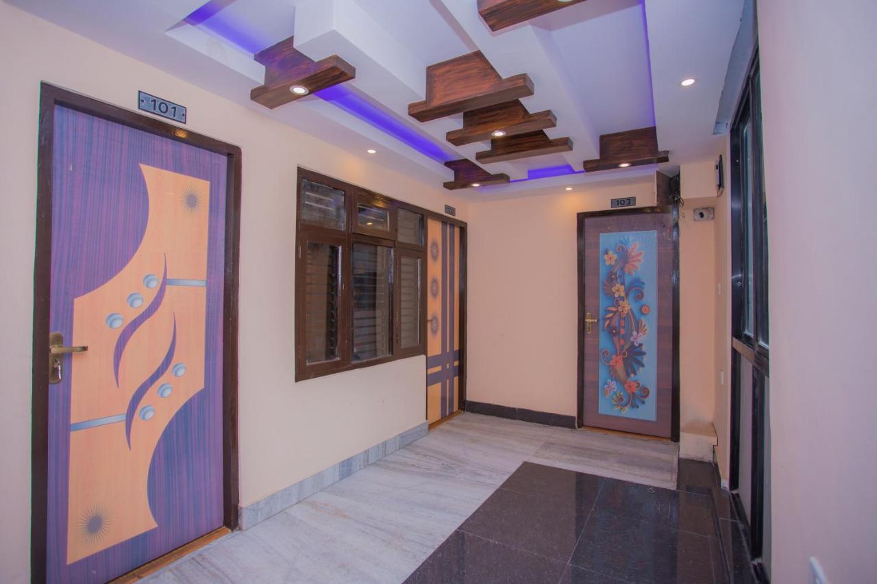 Oyo Hotel Antique Kutty Kathmandu Ngoại thất bức ảnh