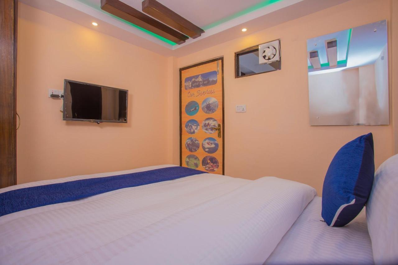Oyo Hotel Antique Kutty Kathmandu Ngoại thất bức ảnh